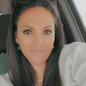 Meet your Posher, Sandy